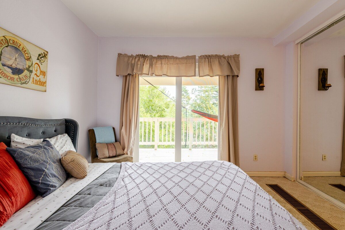 Primary Suite photo 7