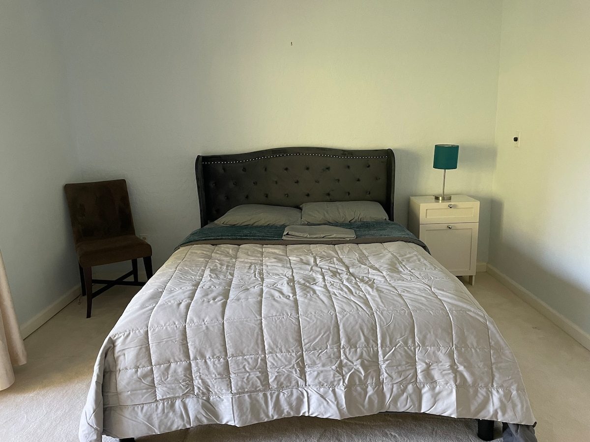 Forest Grounds & Exterior photo 10