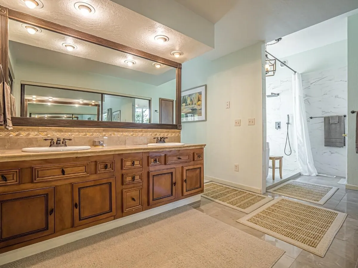 The Crow's Nest Retreat — photo 131